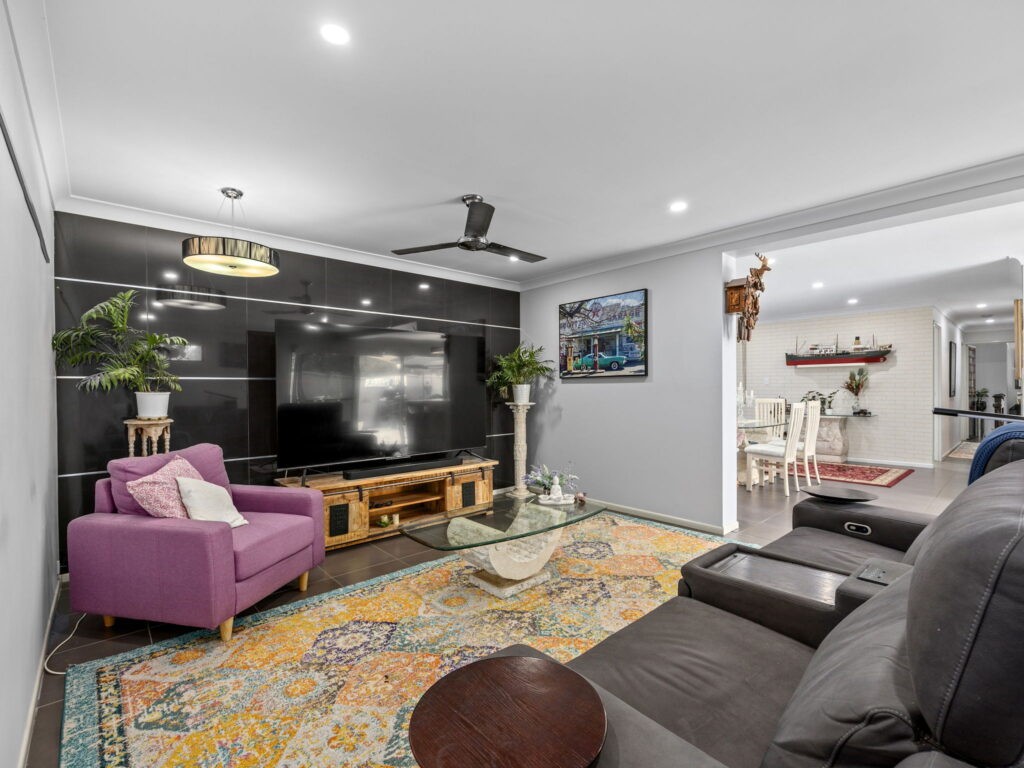 10 Tilbury Court, Yamanto, QLD 4305