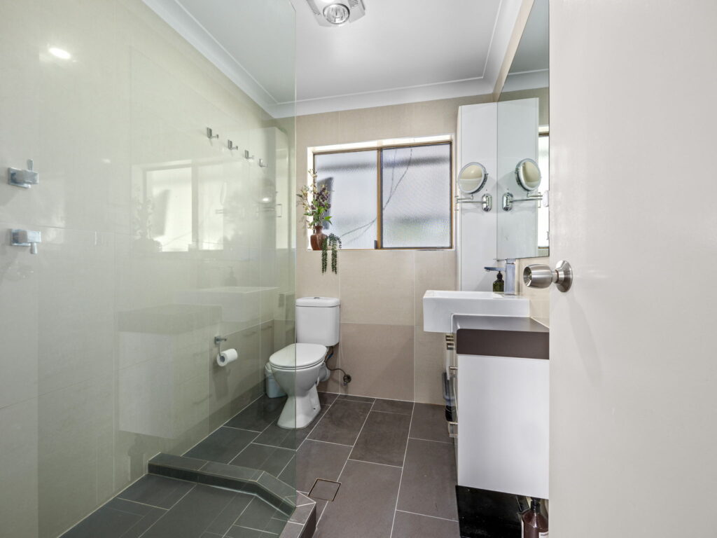 10 Tilbury Court, Yamanto, QLD 4305