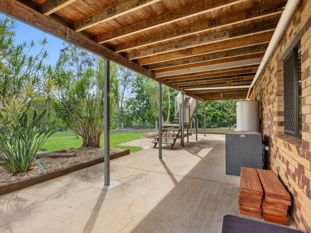 142 Lockyer View Road, Wivenhoe Pocket, QLD 4306