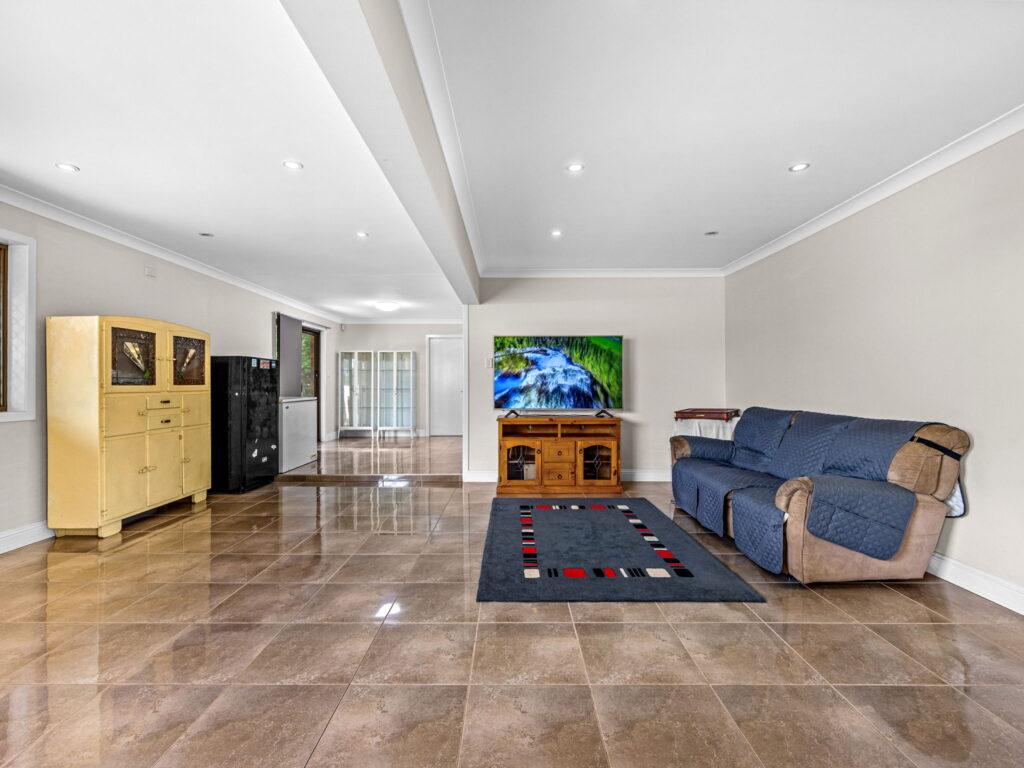 142 Lockyer View Road, Wivenhoe Pocket, QLD 4306
