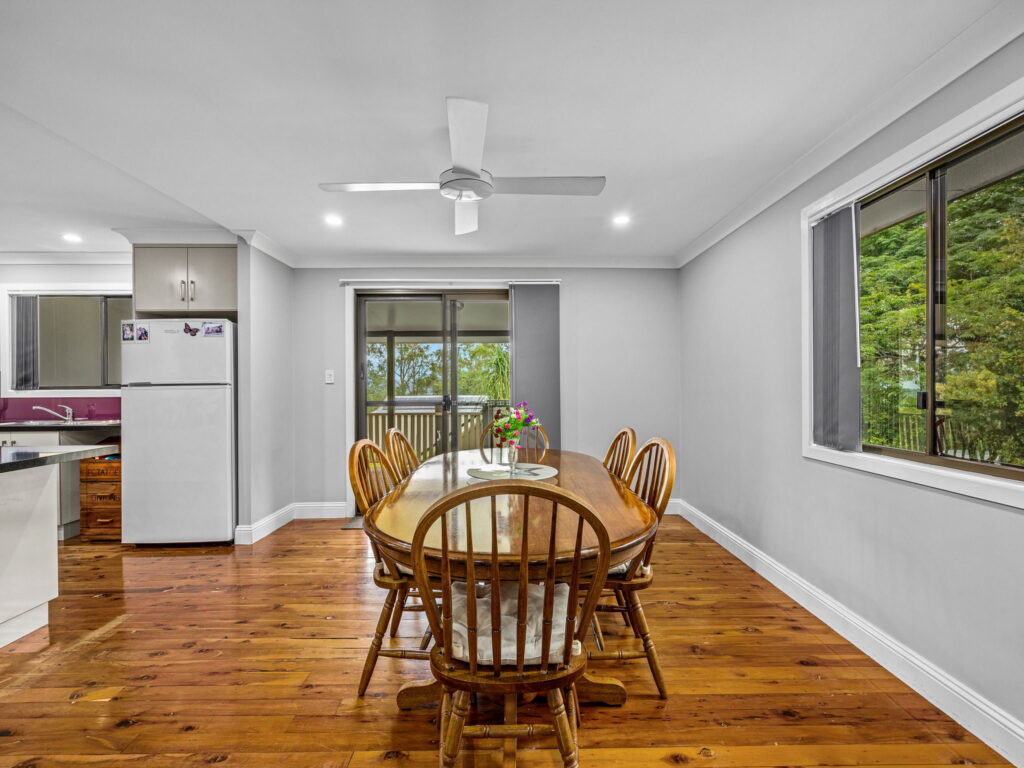142 Lockyer View Road, Wivenhoe Pocket, QLD 4306