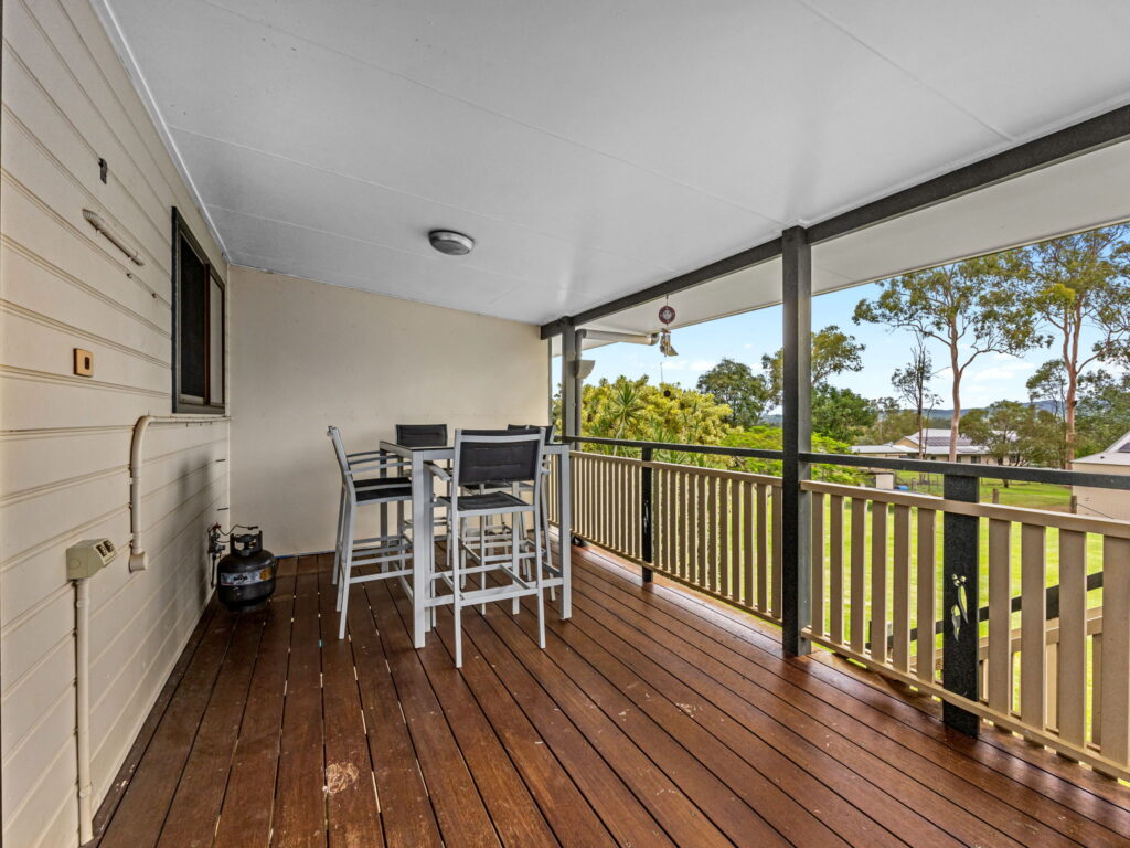 142 Lockyer View Road, Wivenhoe Pocket, QLD 4306
