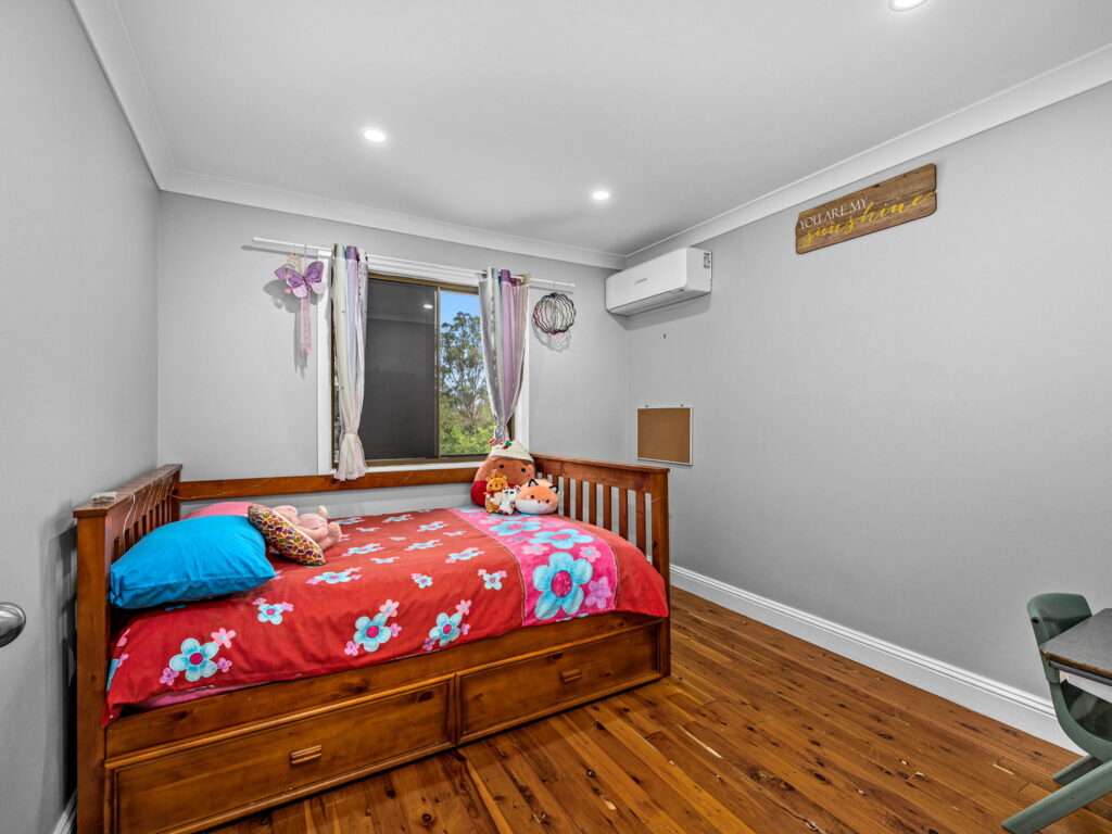 142 Lockyer View Road, Wivenhoe Pocket, QLD 4306