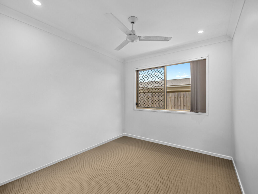 6 Osprey Street, Redbank Plains, QLD 4301