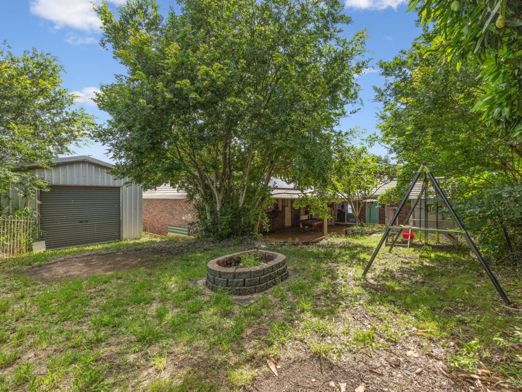 3 Price Close, Redbank Plains, QLD 4301