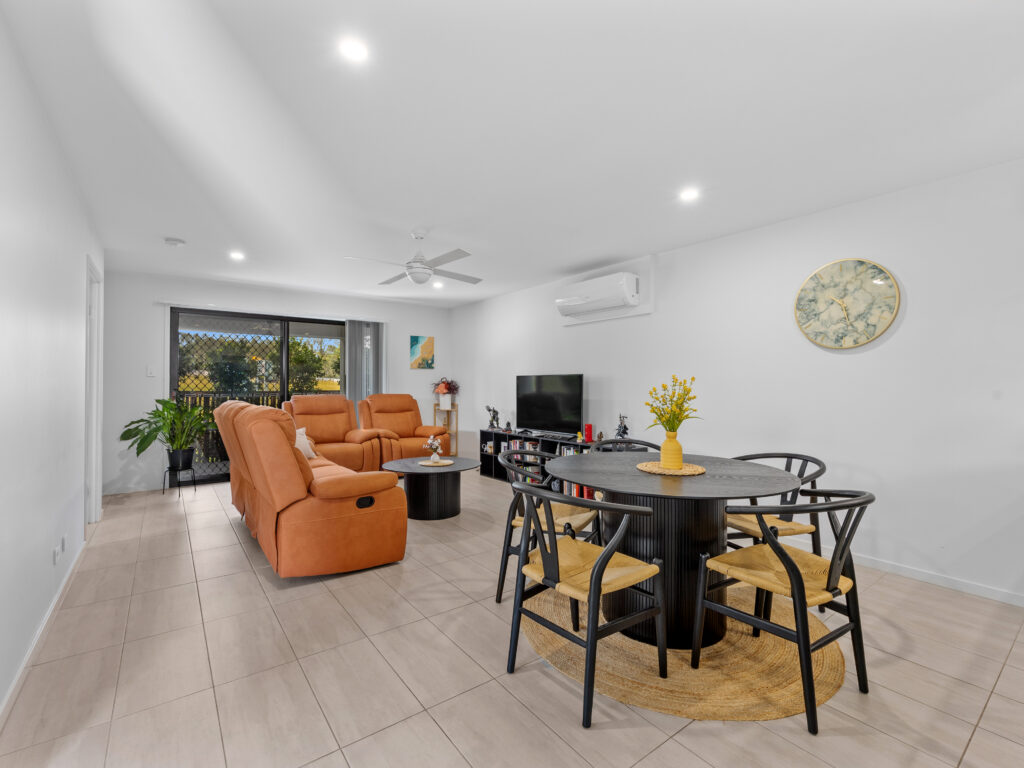 102 Blackberry Way, Ripley, QLD 4306