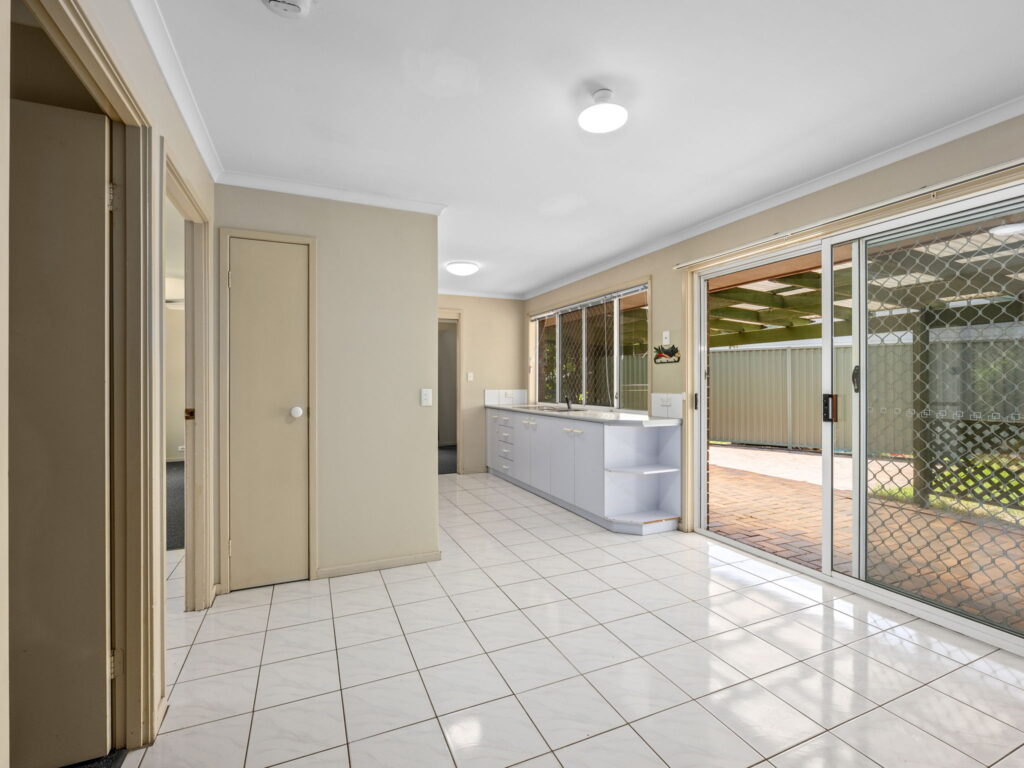 4B Epsom Court, Yamanto, QLD 4305