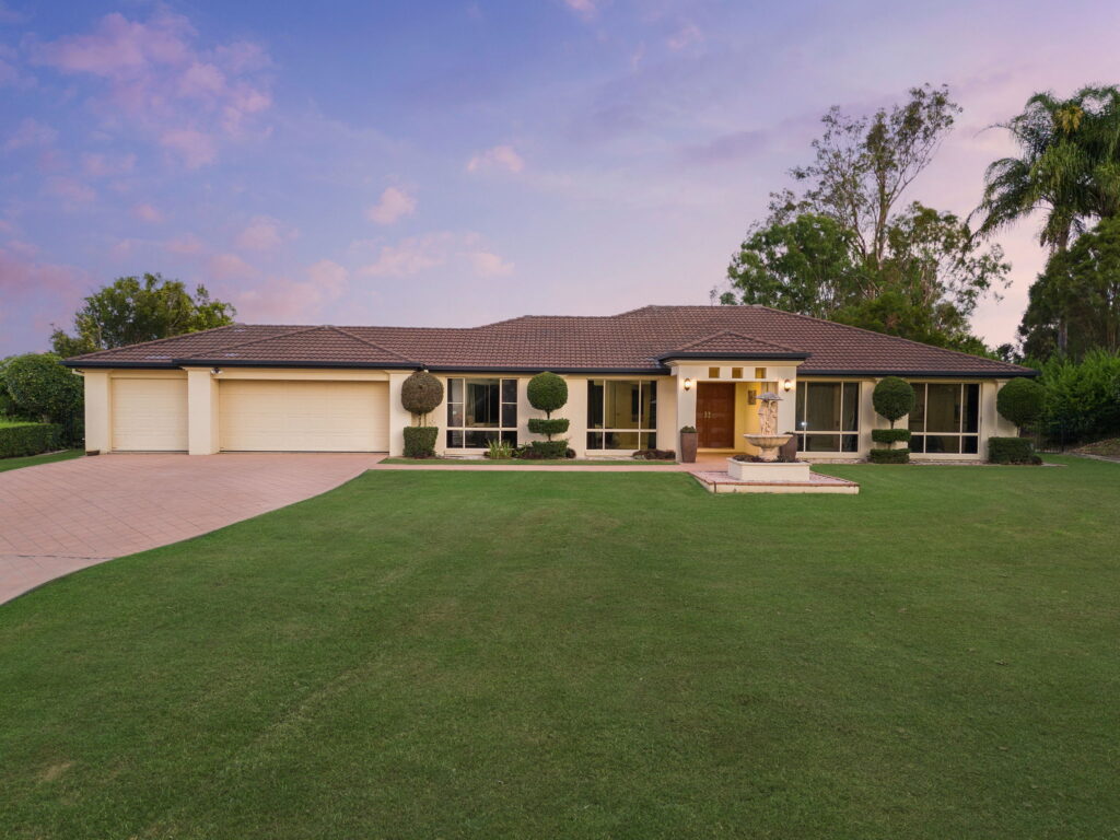 25 Katherine Court, Karalee, QLD 4306