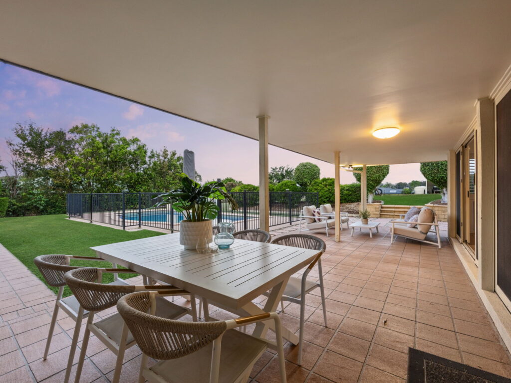 25 Katherine Court, Karalee, QLD 4306