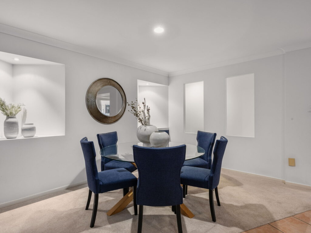 25 Katherine Court, Karalee, QLD 4306