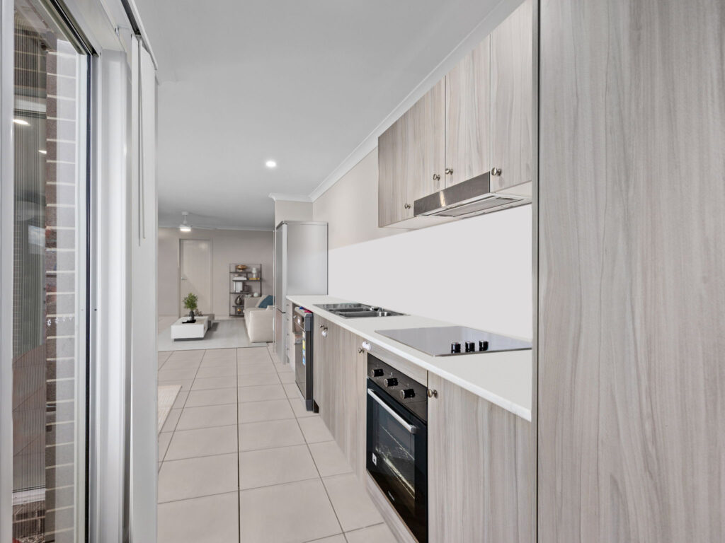 2/15 Edinburgh Street, Ripley, QLD 4306