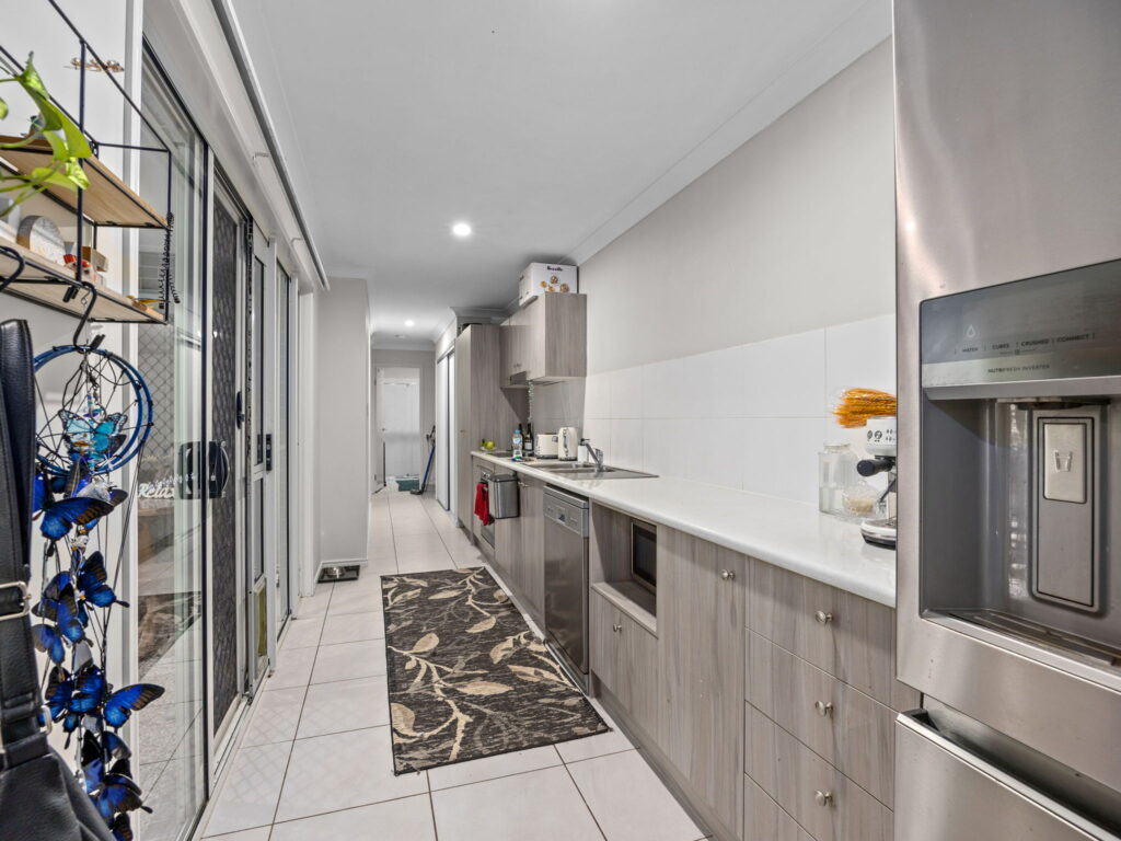 1/15 Edinburgh Street, Ripley, QLD 4306