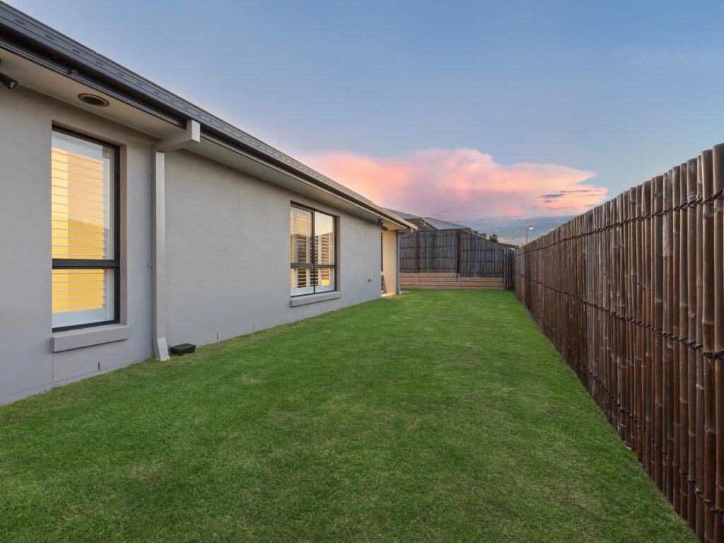 16 Australis Circuit, Greenbank, QLD 4124