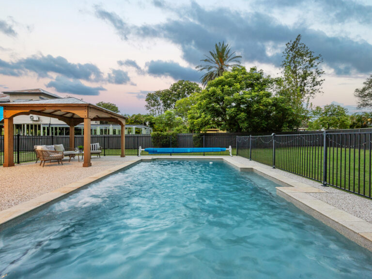 17 Salisbury Road, Ipswich, QLD 4305