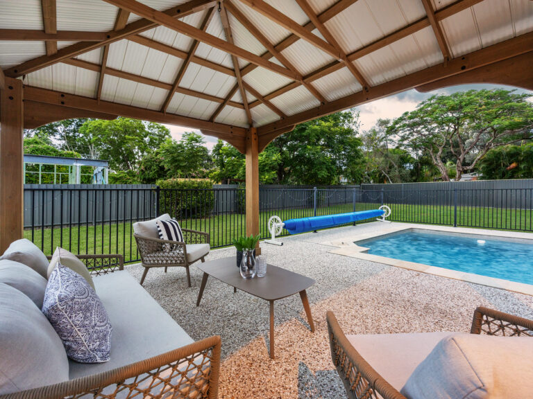 17 Salisbury Road, Ipswich, QLD 4305