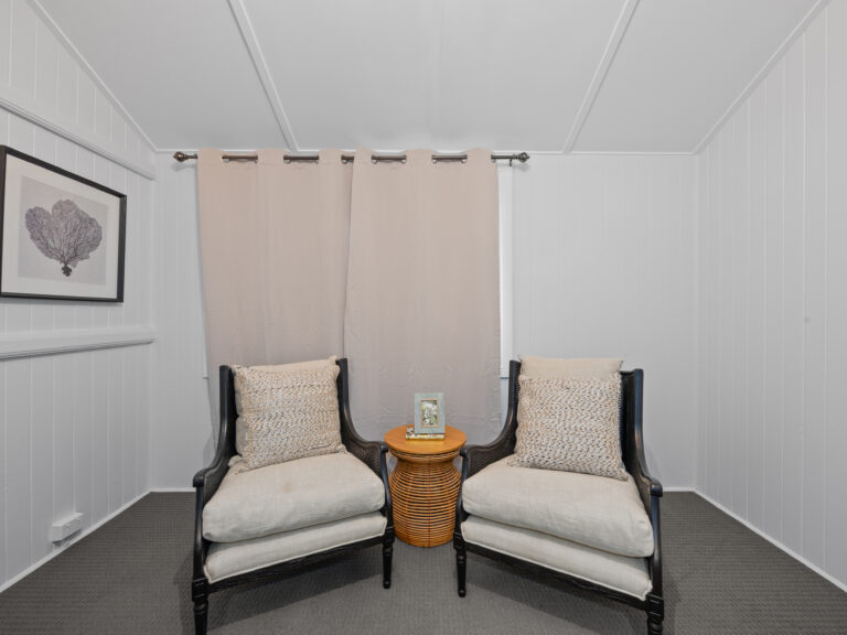 17 Salisbury Road, Ipswich, QLD 4305