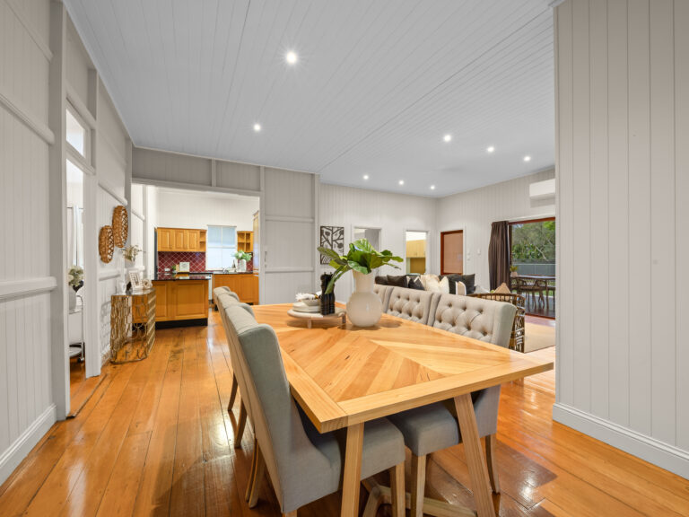17 Salisbury Road, Ipswich, QLD 4305