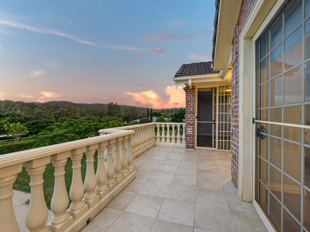 38 President Circle, Karalee, QLD 4306