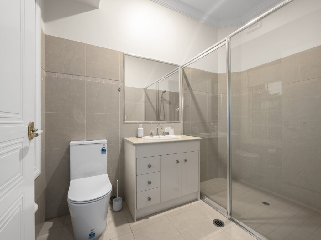 38 President Circle, Karalee, QLD 4306