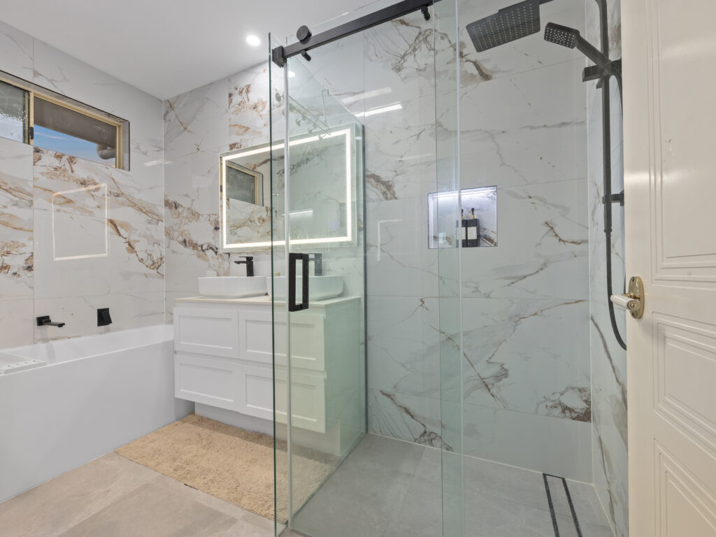 38 President Circle, Karalee, QLD 4306
