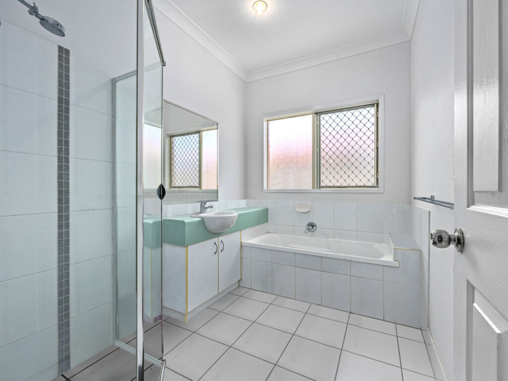 25 Carney Circuit, Redbank Plains, QLD 4301