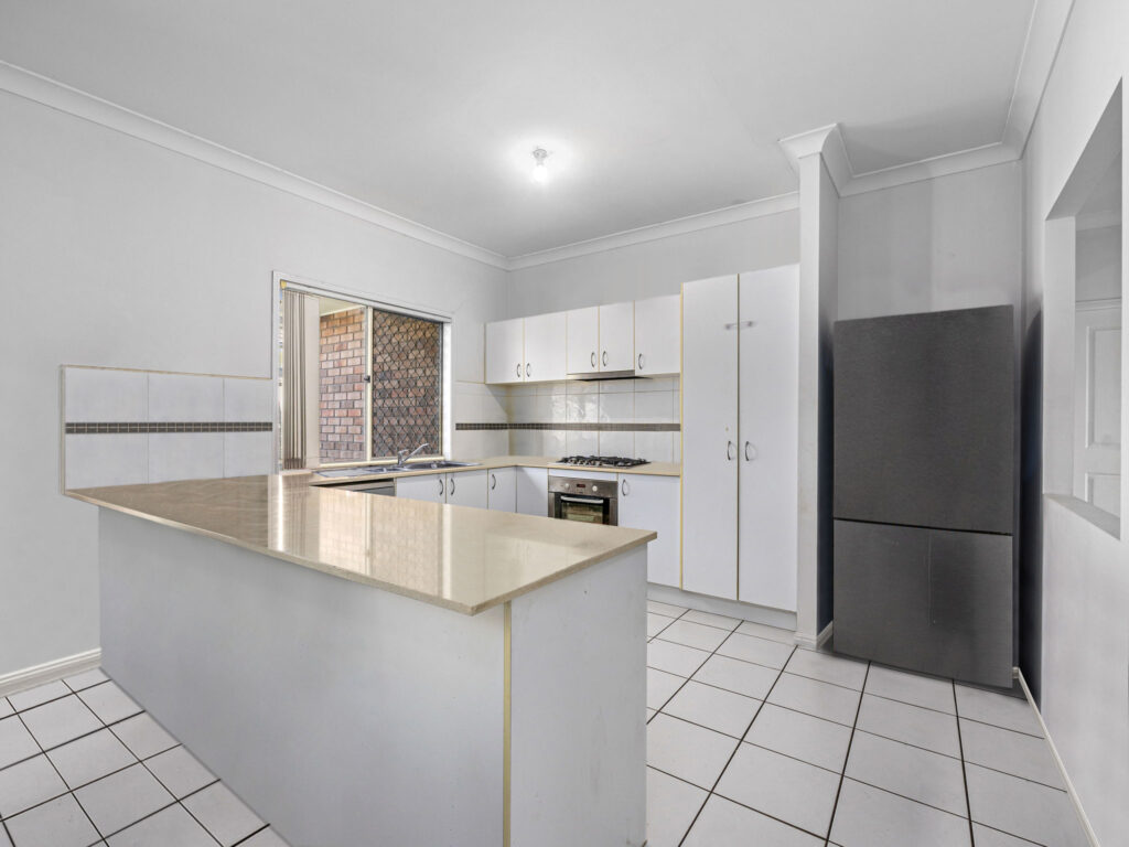25 Carney Circuit, Redbank Plains, QLD 4301