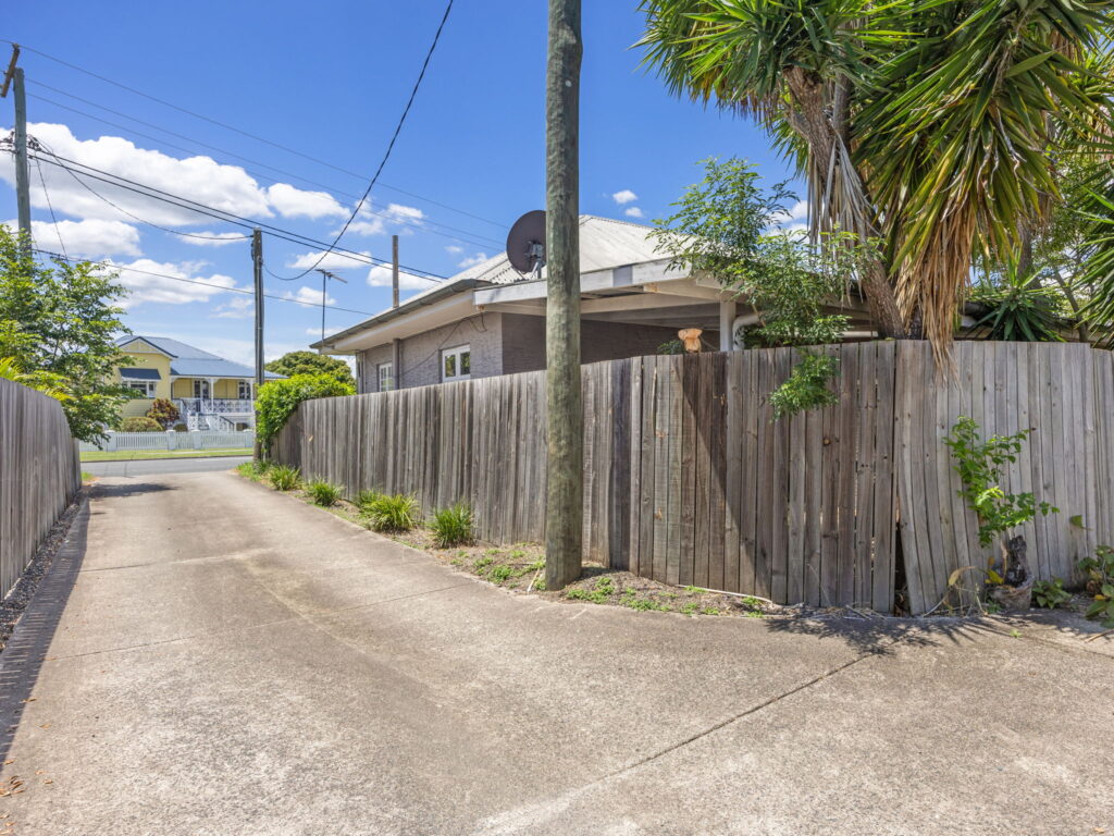1/19 Railway Street, Booval, QLD 4304