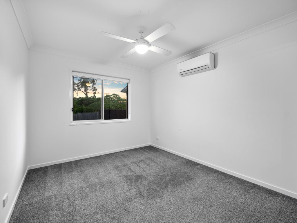 21 William Close, Park Ridge, QLD 4125