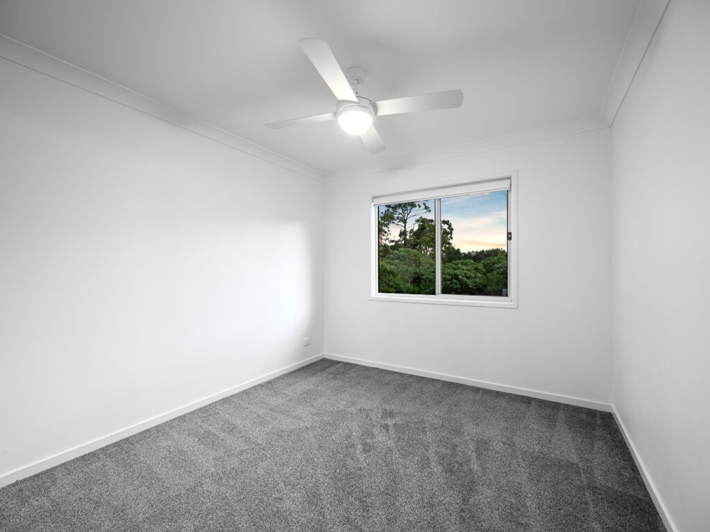 21 William Close, Park Ridge, QLD 4125