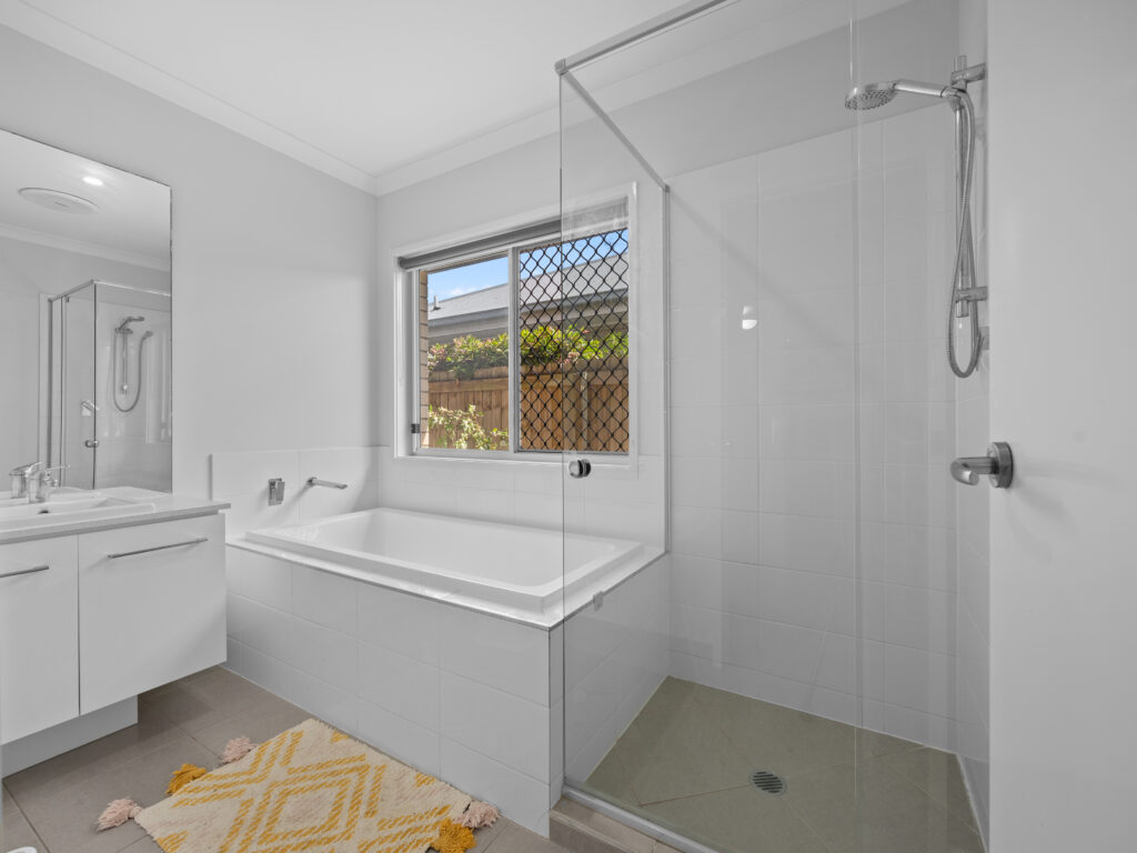 17 Generosity Street, South Ripley, QLD 4306