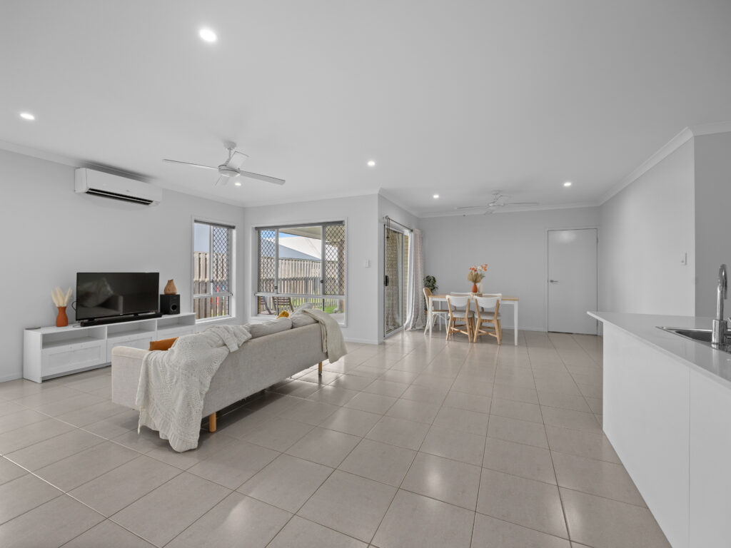17 Generosity Street, South Ripley, QLD 4306