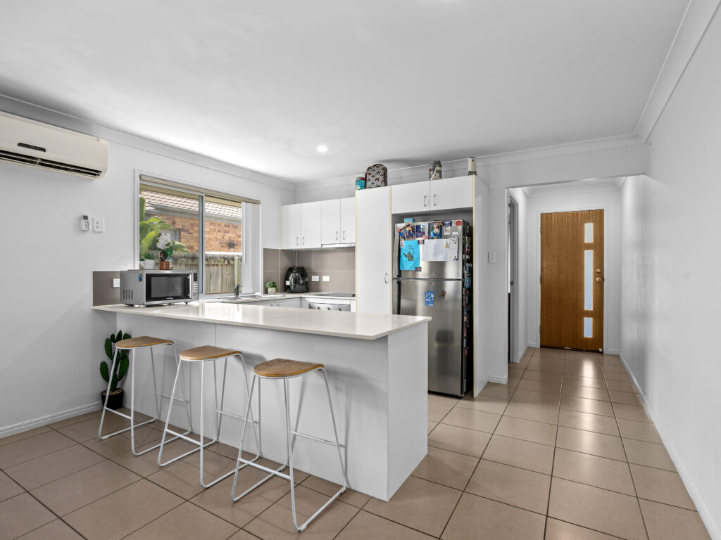 18 Tunstall Place, Brassall, QLD 4305