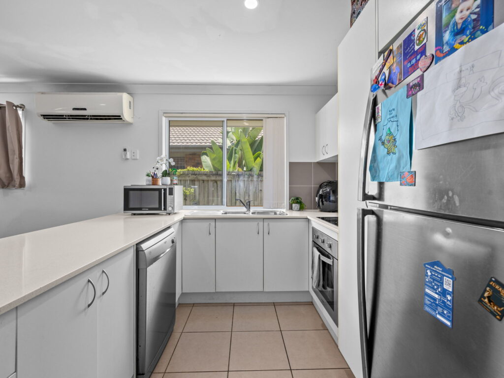18 Tunstall Place, Brassall, QLD 4305