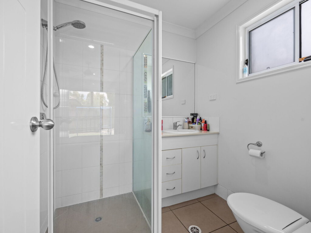 18 Tunstall Place, Brassall, QLD 4305