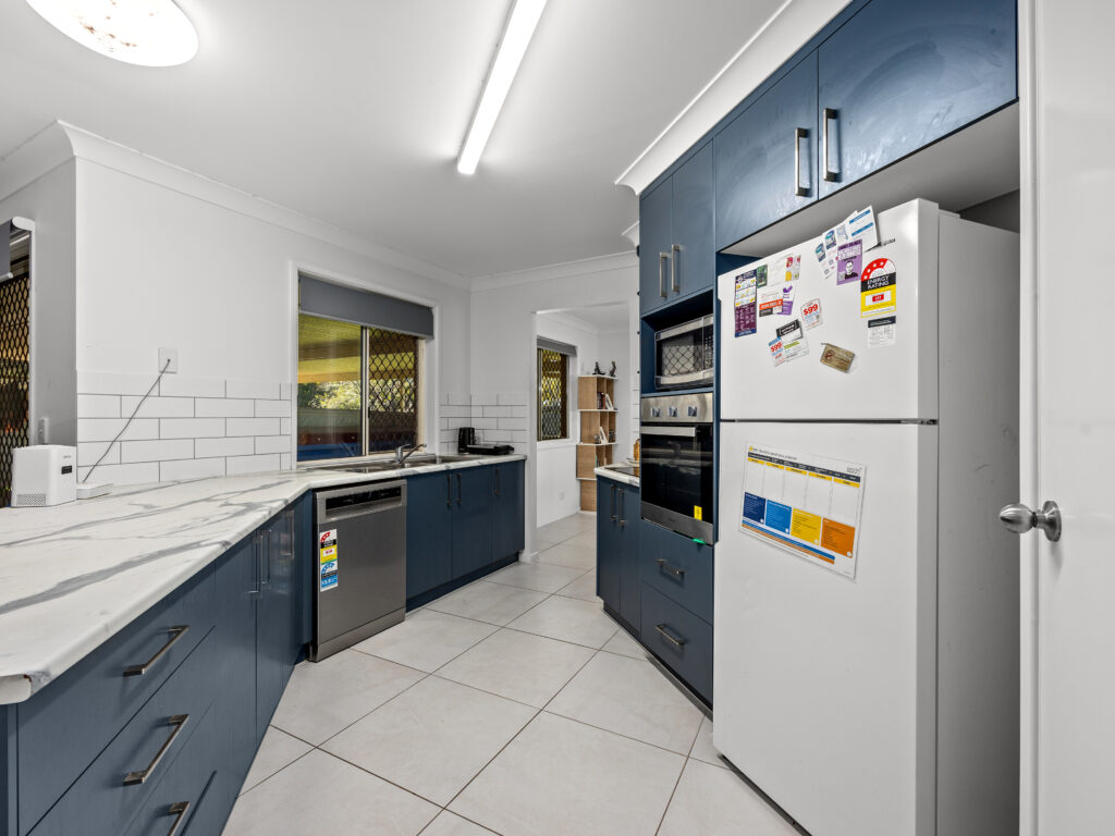12 Comona Court, Wulkuraka, QLD 4305