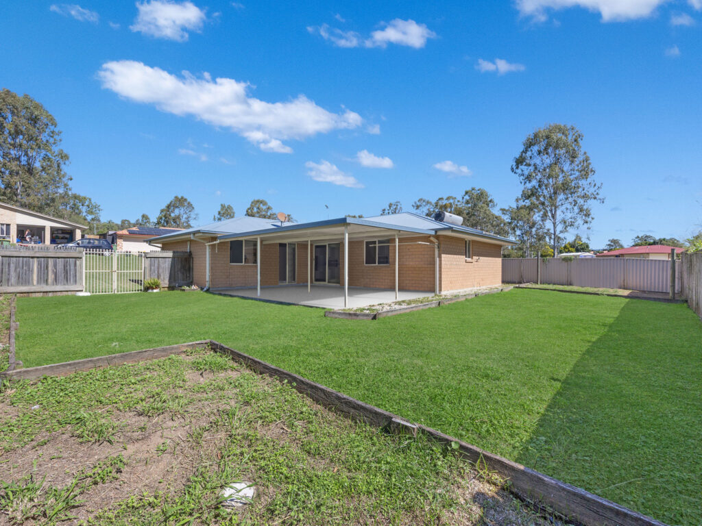 12 Comona Court, Wulkuraka, QLD 4305
