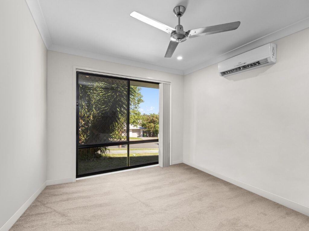 8 Don Street, Deebing Heights, QLD 4306