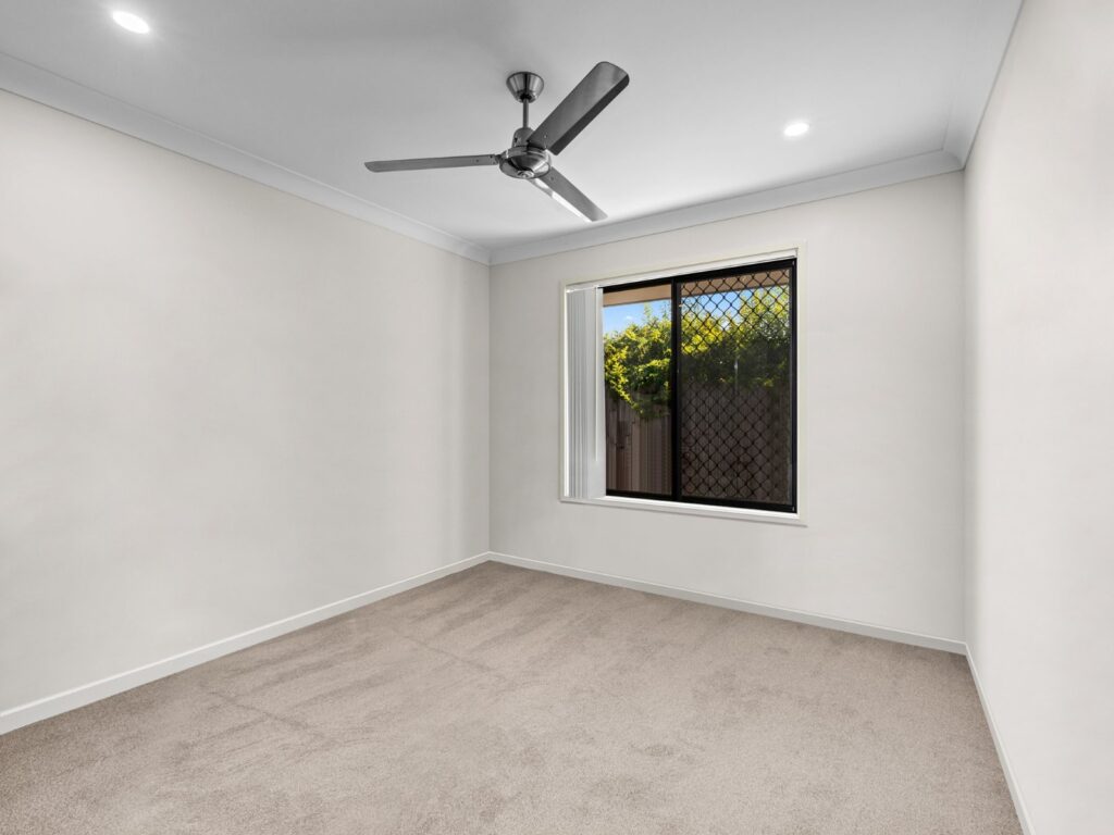 8 Don Street, Deebing Heights, QLD 4306