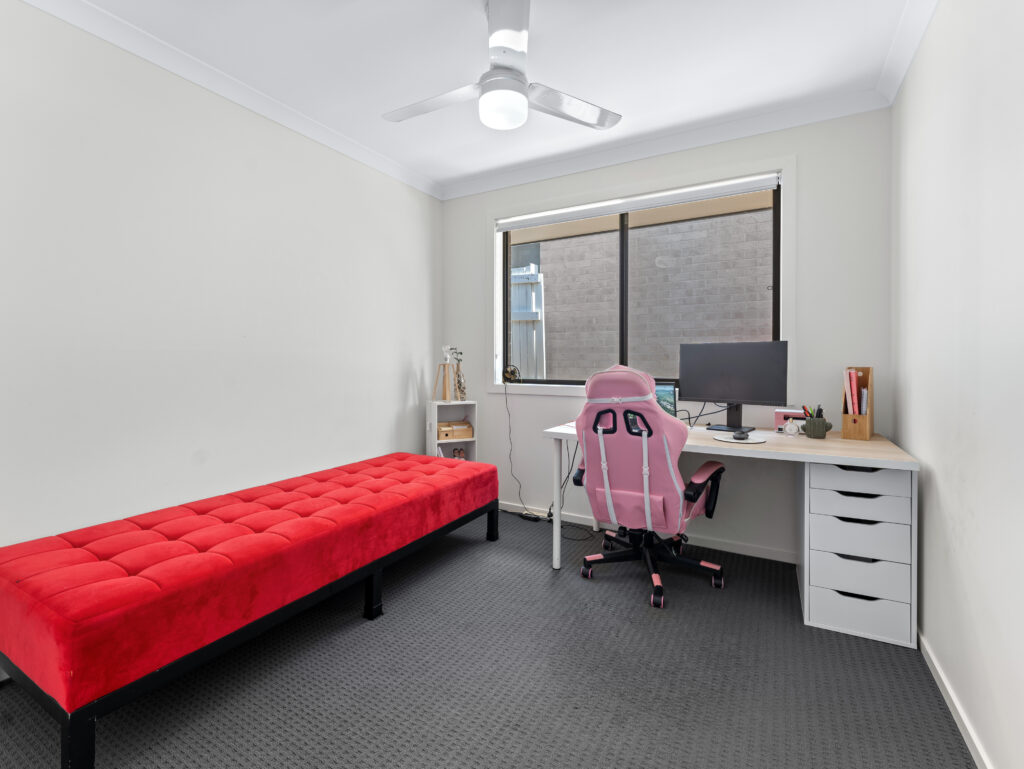 4 Resin Street, Ripley, QLD 4306