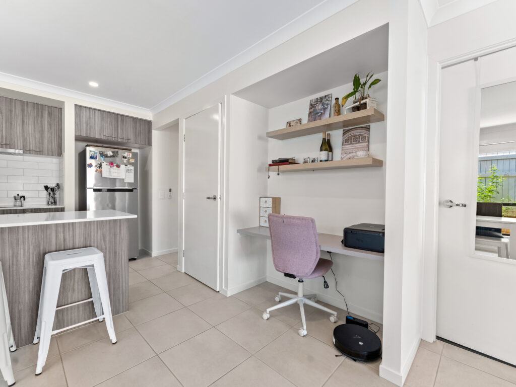 4 Resin Street, Ripley, QLD 4306