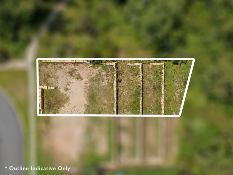 15 Cafe Place, Bellbird Park, QLD 4300 AUS