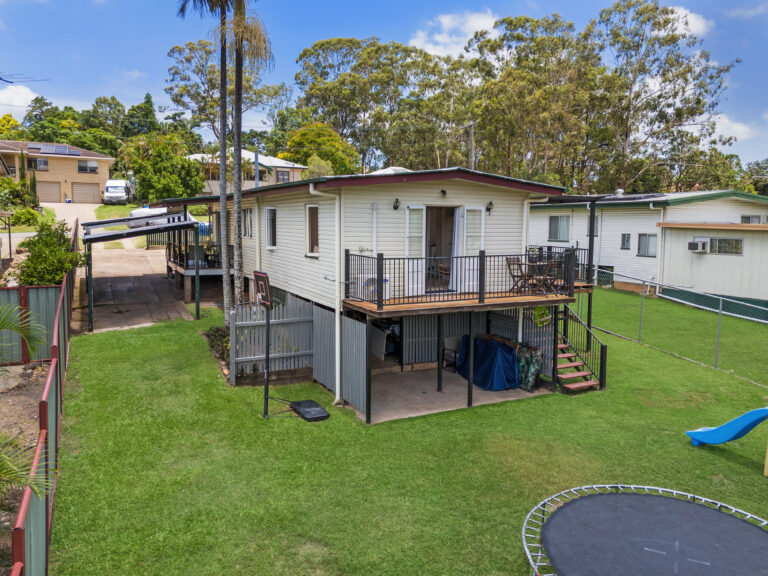 19 Maher Street, North Ipswich, QLD 4305