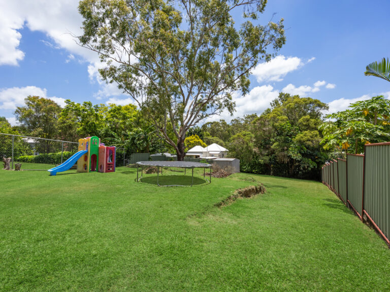 19 Maher Street, North Ipswich, QLD 4305