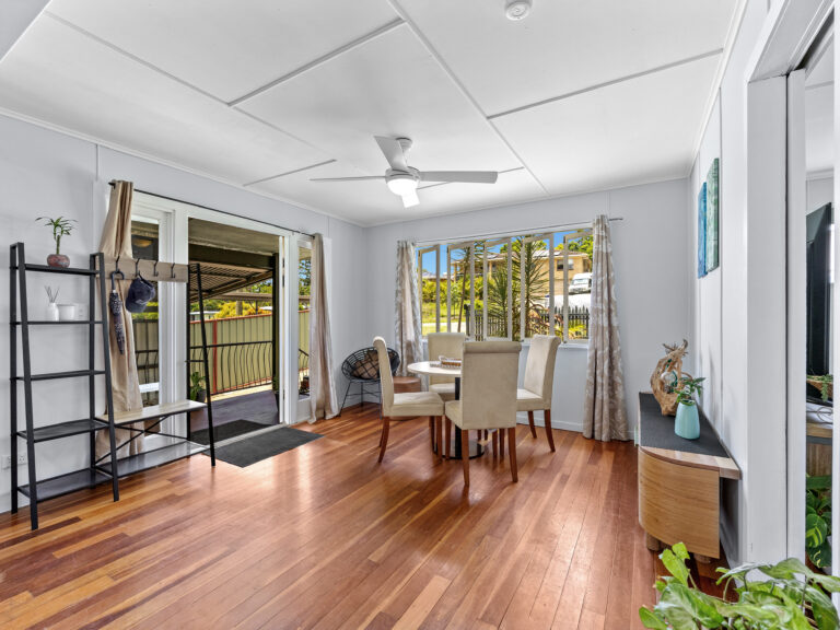 19 Maher Street, North Ipswich, QLD 4305