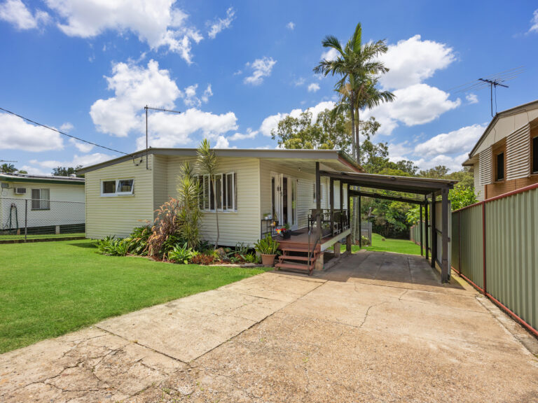 19 Maher Street, North Ipswich, QLD 4305