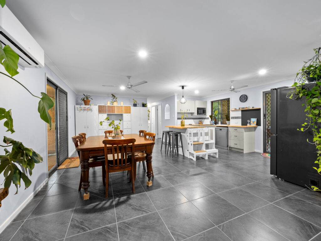 68 Poole Road, Fernvale, QLD 4306