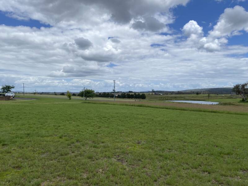 24 Rippingale Street, Moffatdale, QLD 4605 AUS