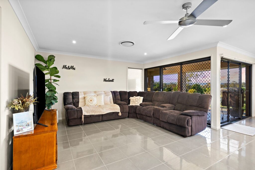 18 Banksia Road, Gatton, QLD 4343