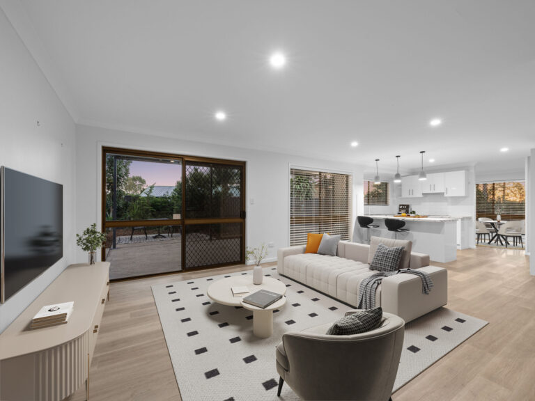 17 Hood Street, Karalee, QLD 4306