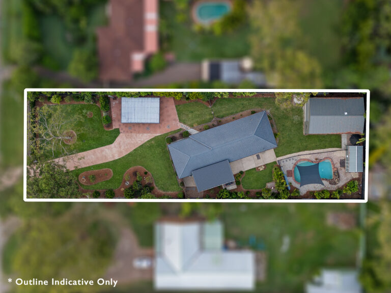 17 Hood Street, Karalee, QLD 4306